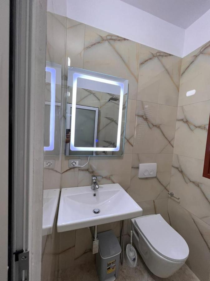 Fiori Rooms فلورا المظهر الخارجي الصورة